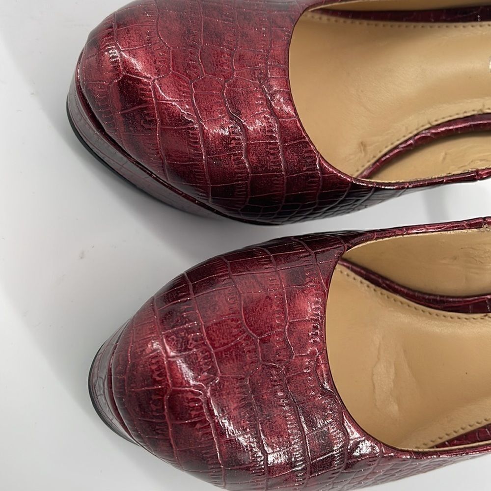 Gianni Bini wine red faux python print metallic platform heel heels shoes NWOT - Picture 11 of 14
